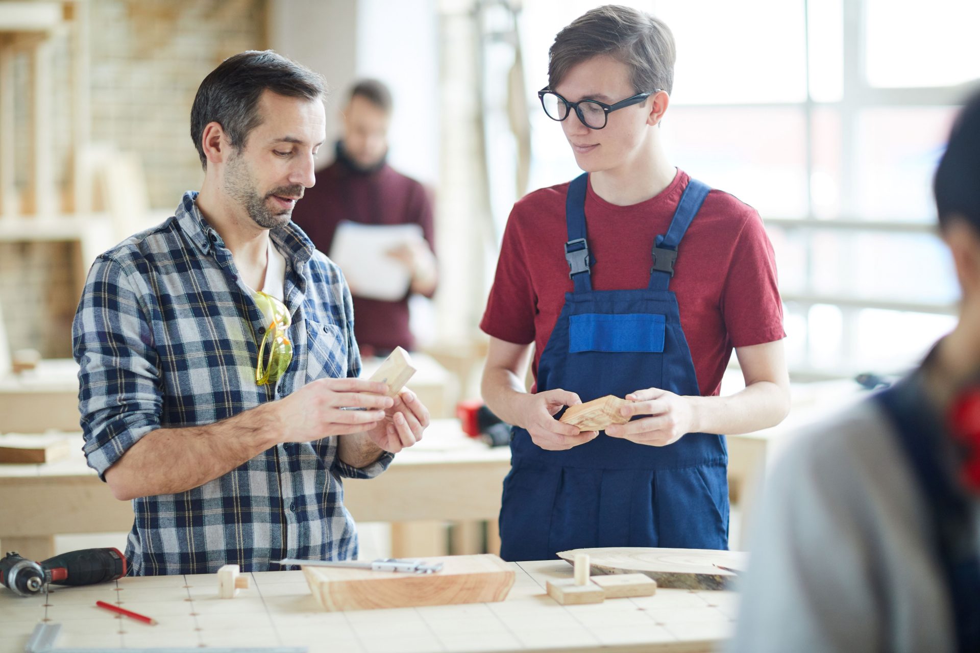 En stor del af danskerne arbejder, selvom de er syge – Syddanmark stikker ud