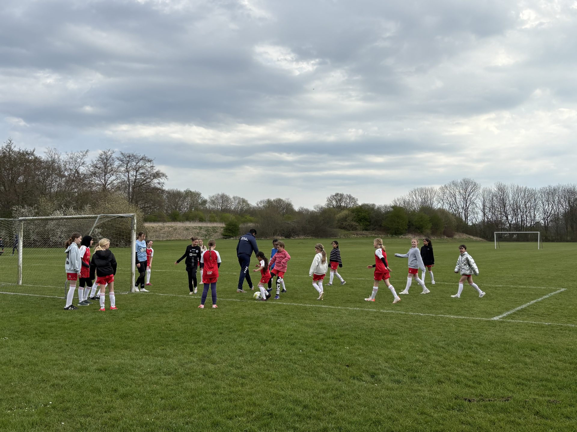 Flere børn og unge skal ind i idræts- og fritidslivet